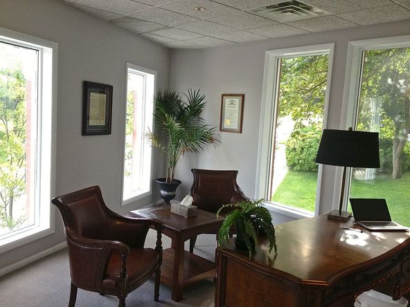 The Offices at 410 Lake